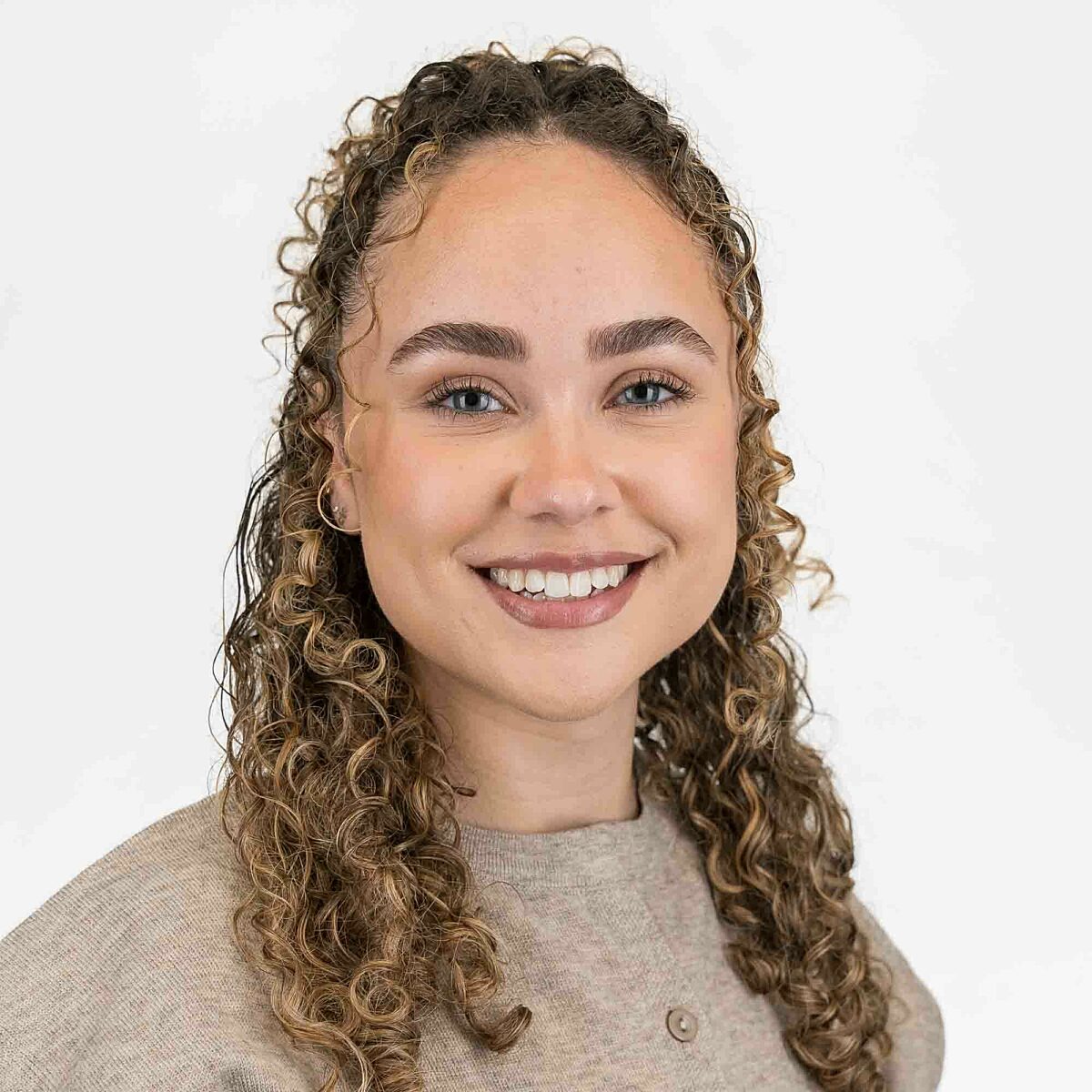 A photo of Daisy Simon