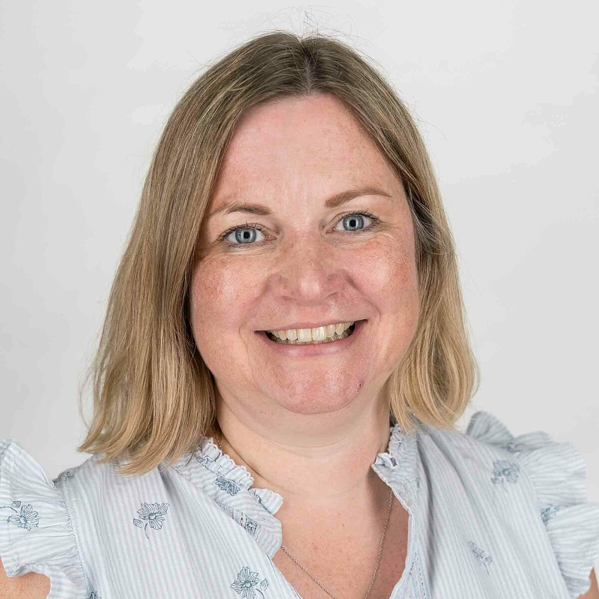A photo of Lucy Worrall